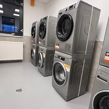 Air Conditioned 1 With Parking, New Building, Ruzinov Apartamento