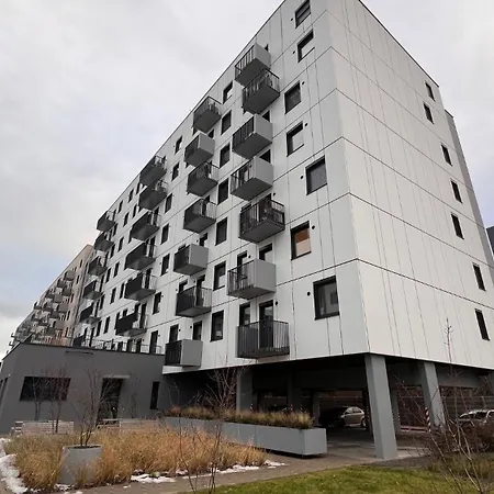 Air Conditioned 1 With Parking, New Building, Ruzinov Apartamento