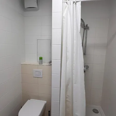 Air Conditioned 1 With Parking, New Building, Ruzinov Apartamento *