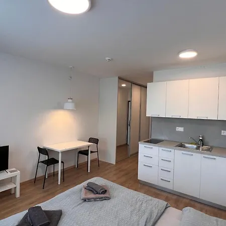 Air Conditioned 1 With Parking, New Building, Ruzinov Apartamento *