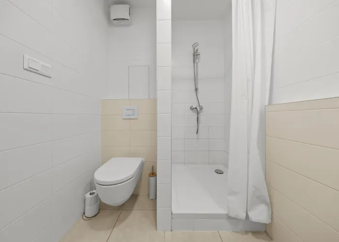 Air Conditioned 1 With Parking, New Building, Ruzinov براتسيلافا