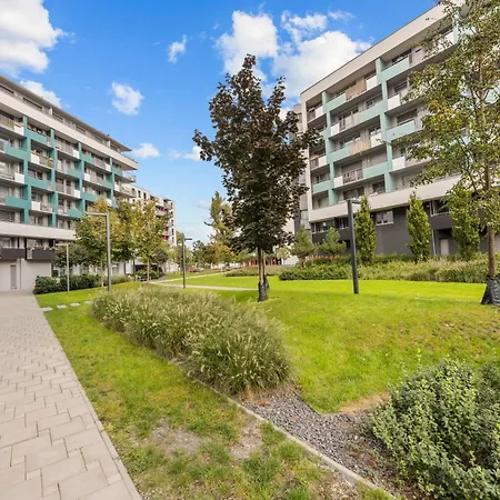 Air Conditioned 1 With Parking, New Building, Ruzinov 브라티슬라바